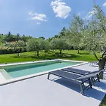 Carlo By Interhome