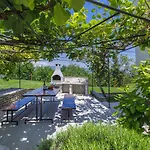 בית נופש Carlo By Interhome Pićan