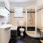 בית נופש Carlo By Interhome Pićan