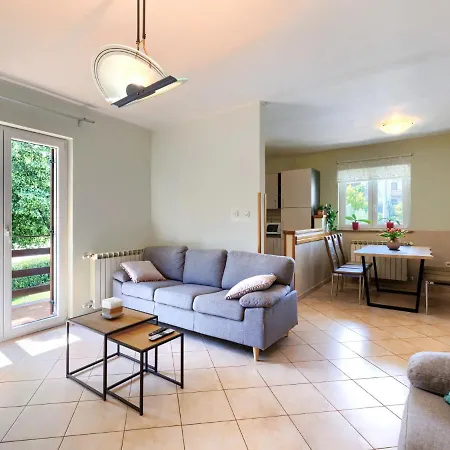 Carlo - Ipc102 By Interhome Pican
