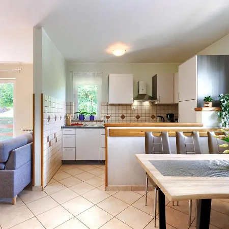 Holiday home Carlo - Ipc102 By Interhome *