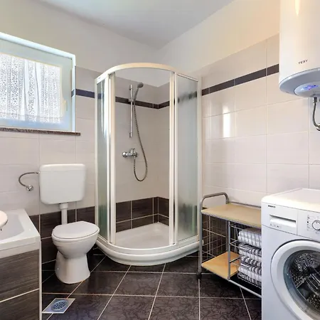 Carlo - Ipc102 By Interhome Holiday home