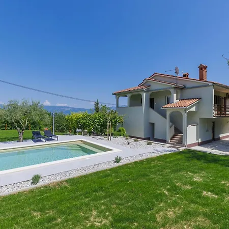 Carlo - Ipc102 By Interhome Holiday home *