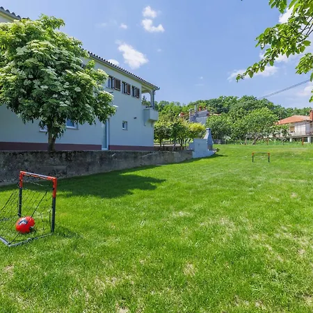 Carlo - Ipc102 By Interhome * Pican